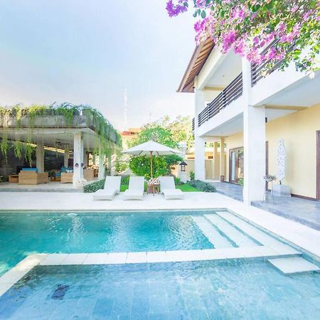 Villa Simone Bali Ungasan Екстериор снимка